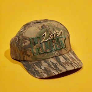 Camo SnapBack “Let Em Hunt”